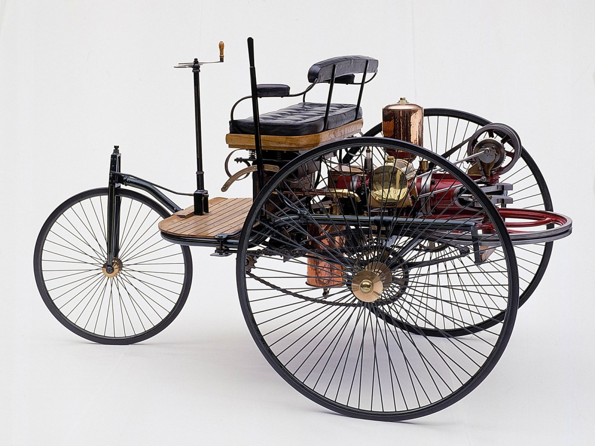 Primeros automóviles